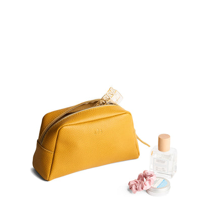 Sunshine | Trapezoid pouch with leather zipper pull