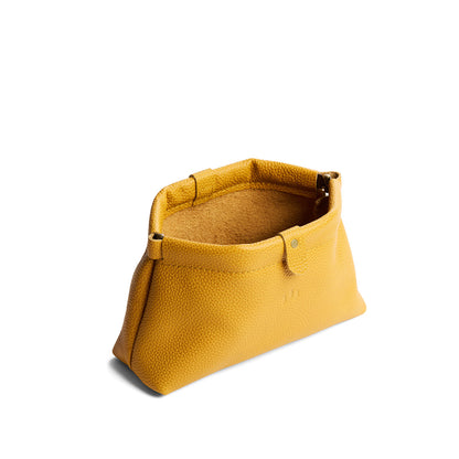 Sunshine | Leather pouch with frame top closure and leather pull tab
