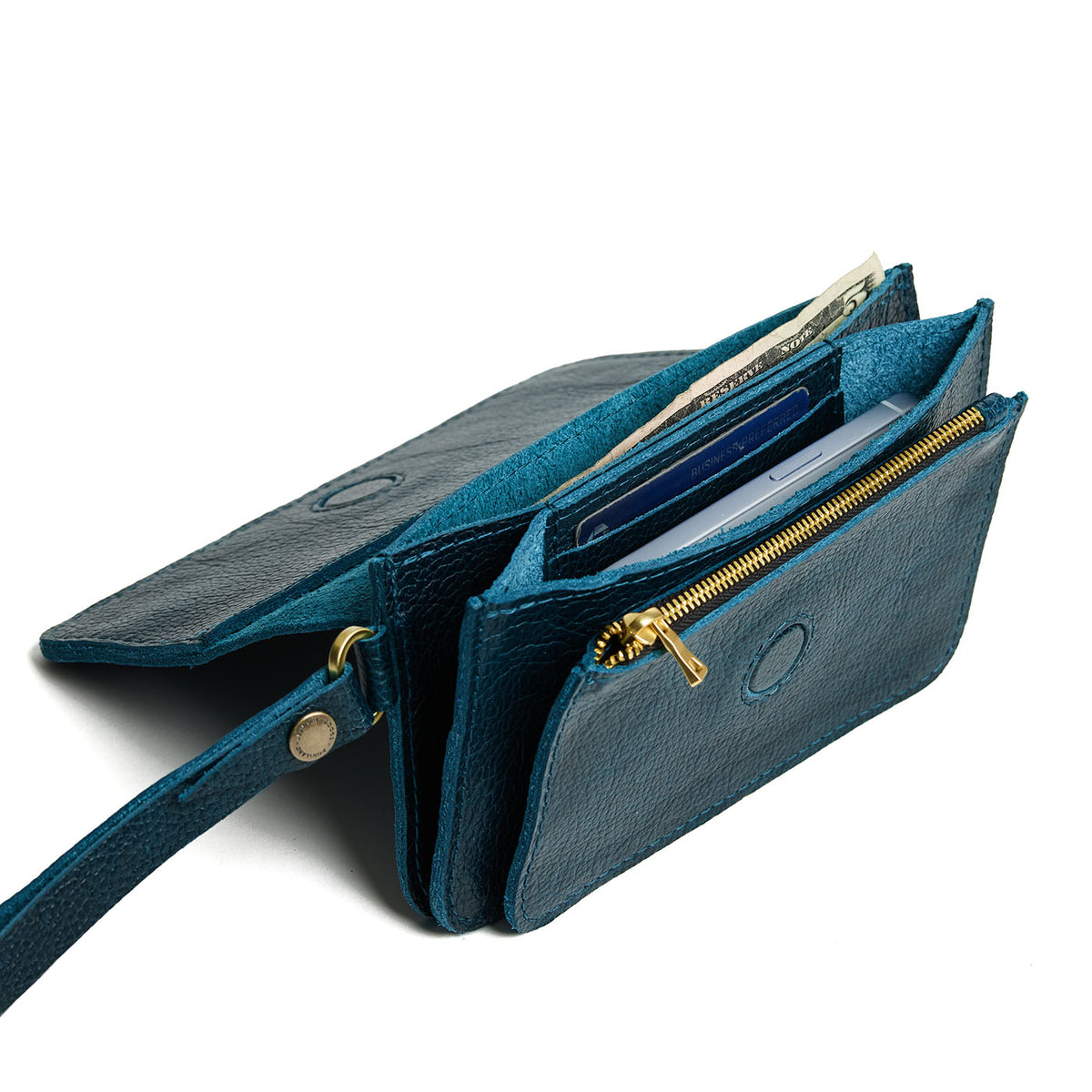 Lagoon | Leather wallet clutch with wristlet and magnetic closure