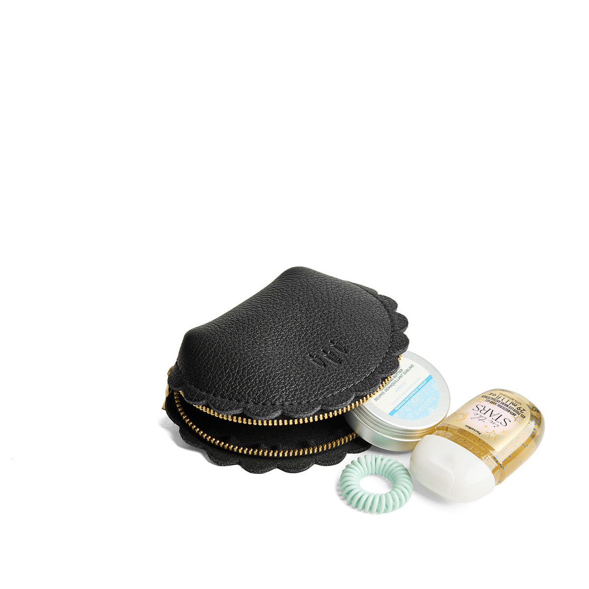 Pebbled--black*Small | Curved leather pouch with zipper and scalloped edges
