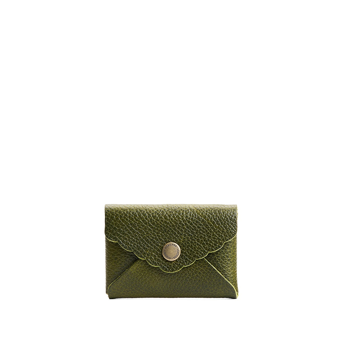 Pebbled Olive | Small leather card wallet with scalloped edge