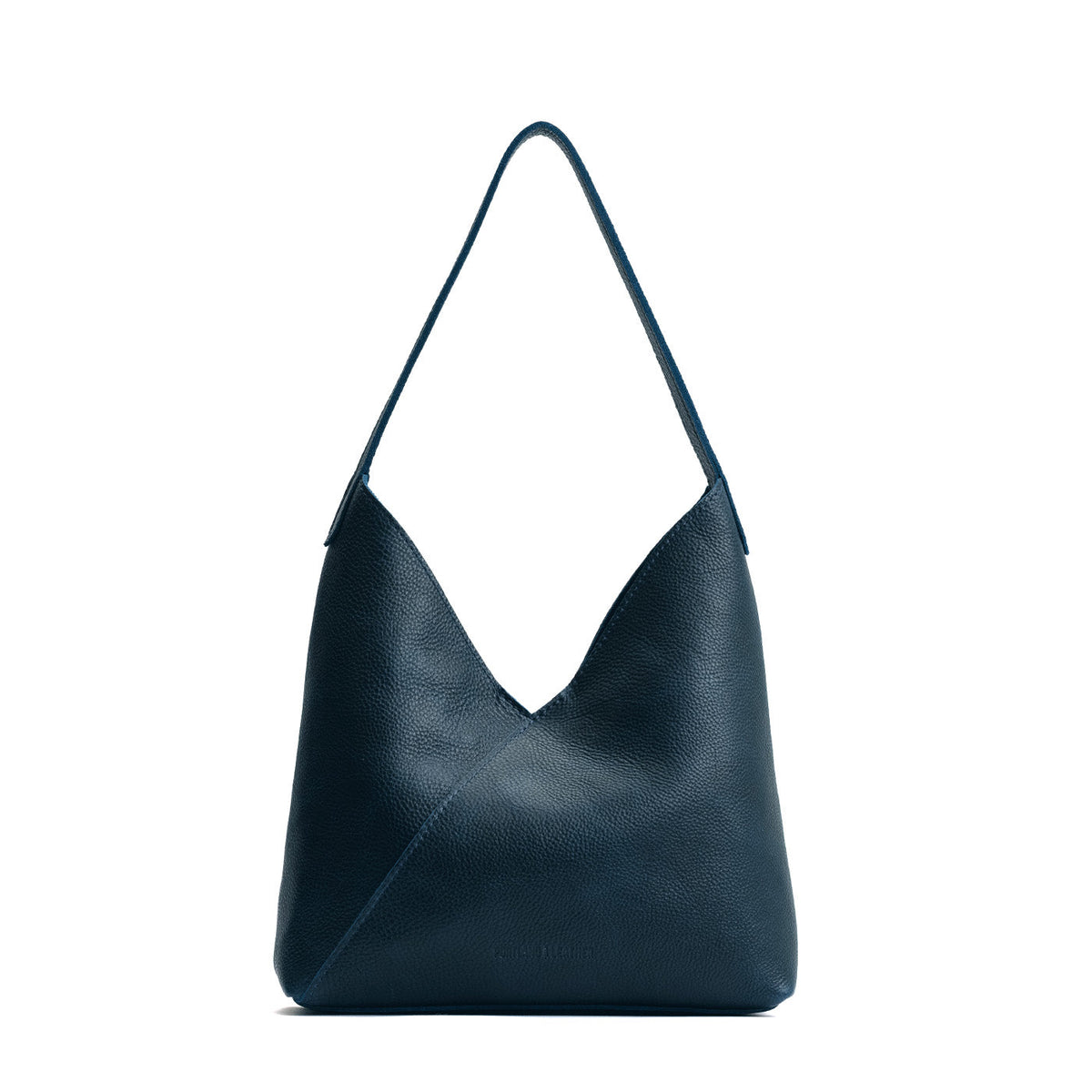 Boreal*Large | Mid-size shoulder bag with magnetic snap closure