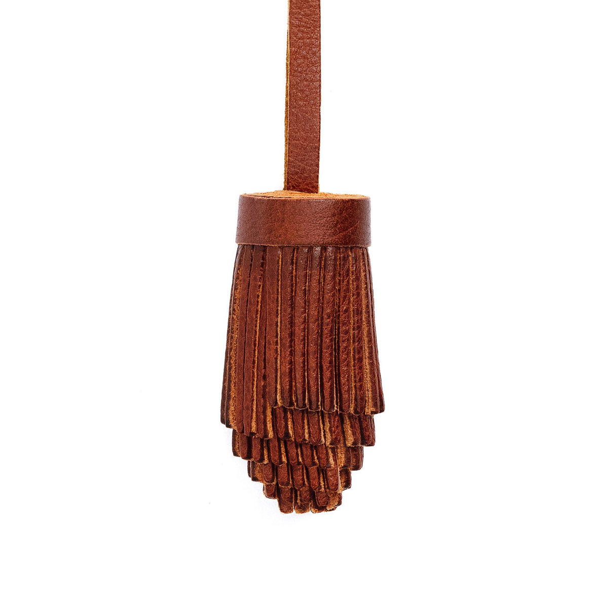 Nutmeg | Pom-pom style with tiered leather fringe