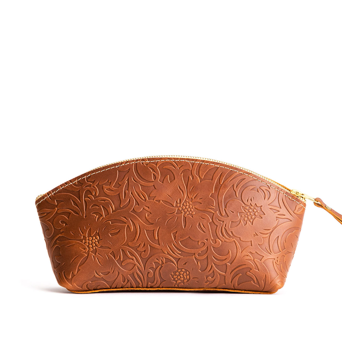 Meadow*Total Eclipse | Spacious leather makeup bag with curved seams and top zipper